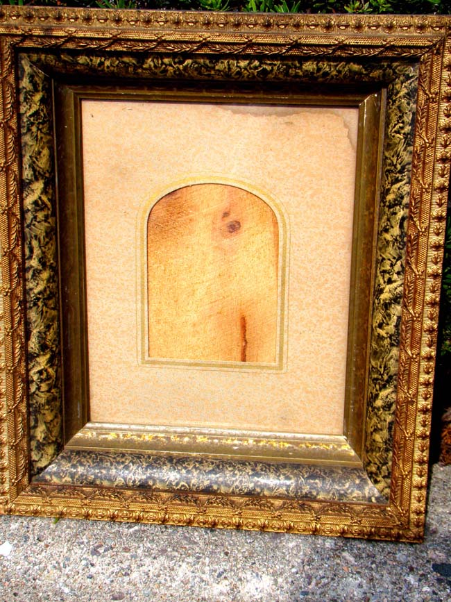 A wonderful pair of Civil War era carved wood and gilded gesso picture or photo frames circa 1865 — image 2